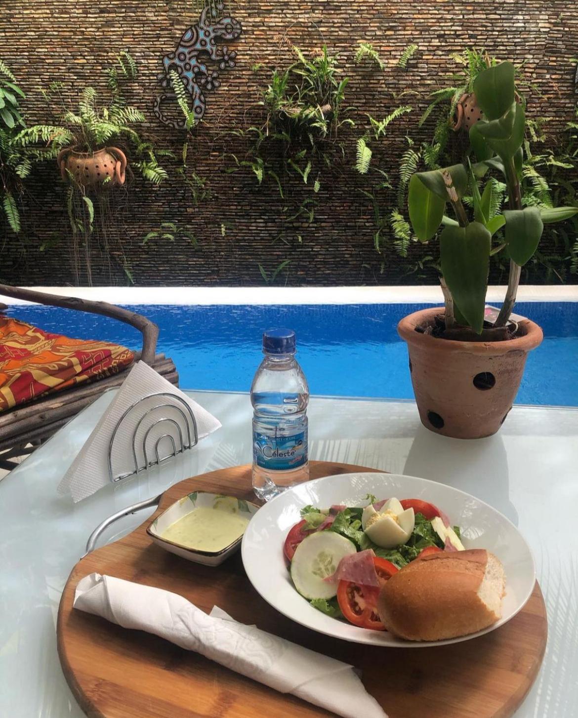 Ecologe Aparthotel Abidjan Buitenkant foto