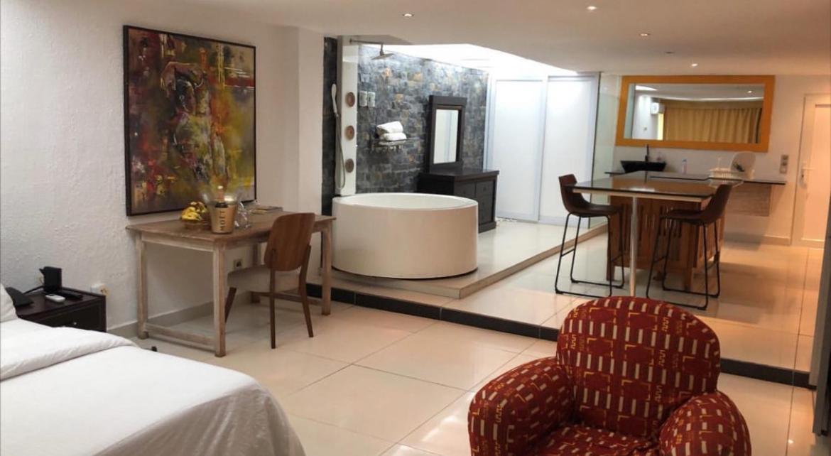 Ecologe Aparthotel Abidjan Buitenkant foto