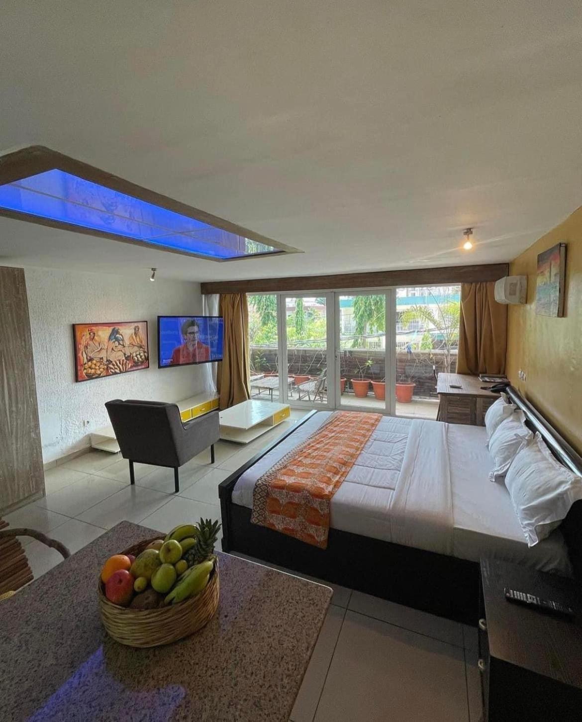 Ecologe Aparthotel Abidjan Buitenkant foto